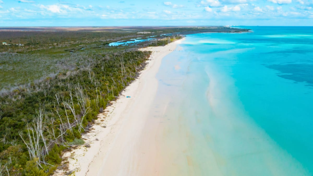 Lucayan National Park on Grand Bahama Island - Bahamas beaches