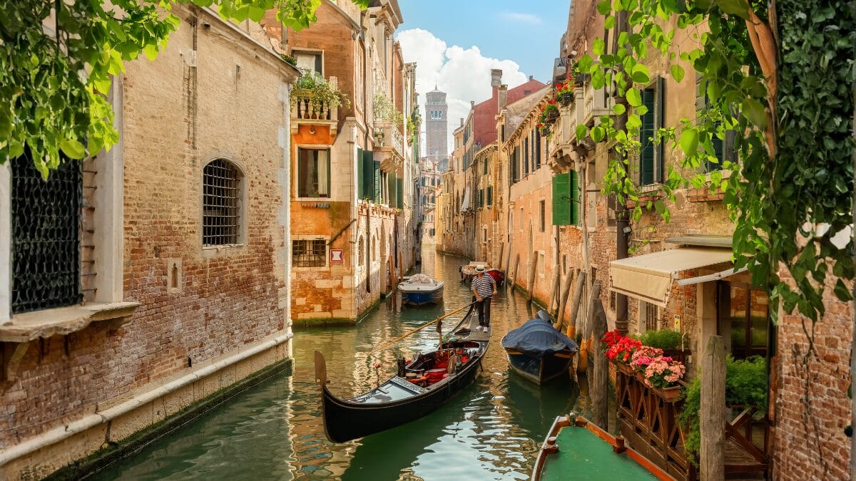 A Summers Evening In Venice, Italy Itinerary for 2026