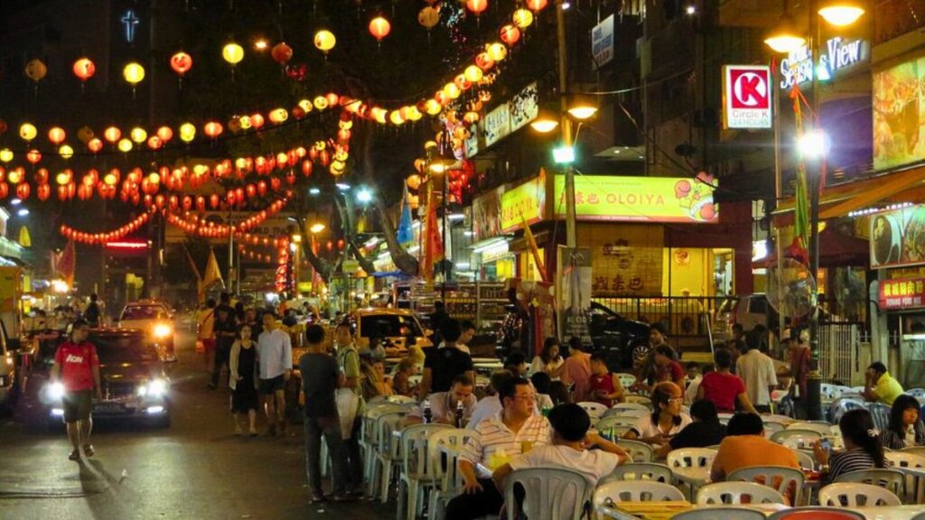 Jalan Alor – Iconic night street-food strip in Bukit Bintang
