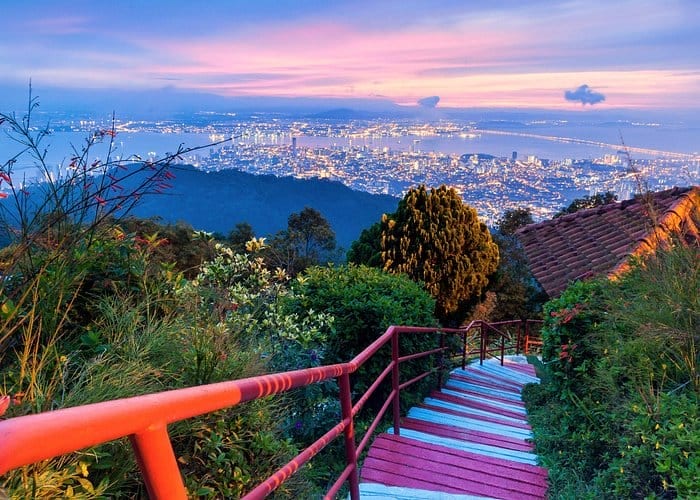 Penang City & Temple Tour With Penang Hill(Fast Lane)
