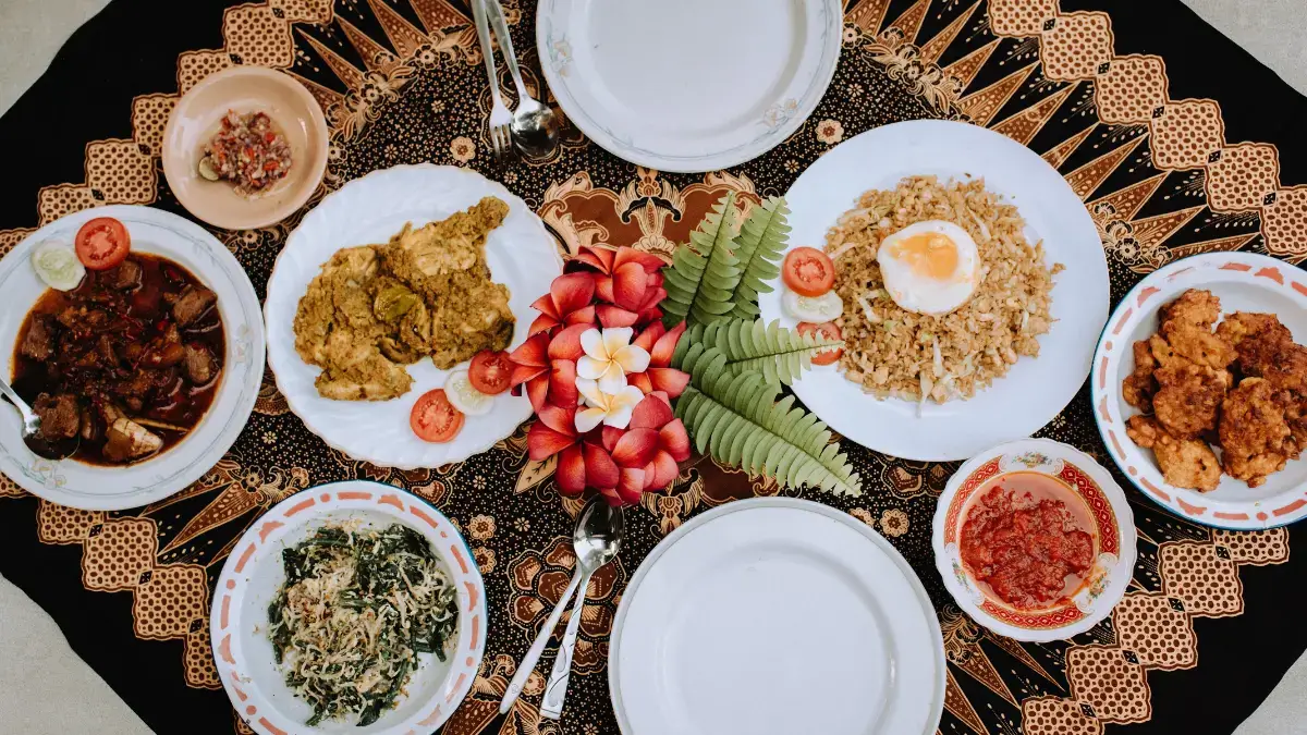 Balinese foods for sharing