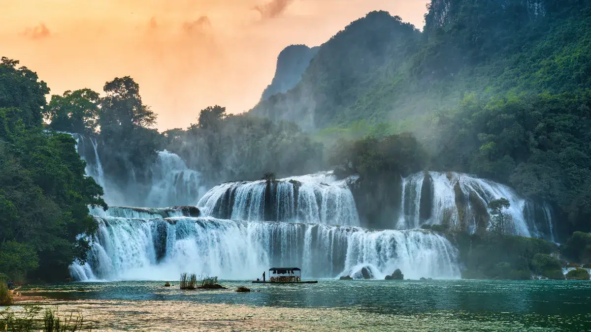 Ban Gioc Waterfall