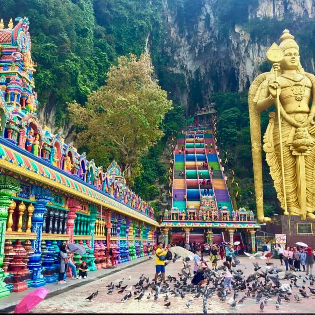 Batu Caves - Main Plaza