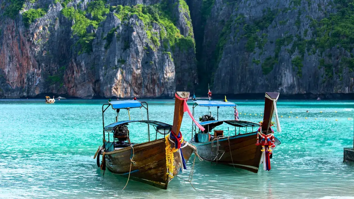 Maya Bay Phi Phi Leh Island, Thailand