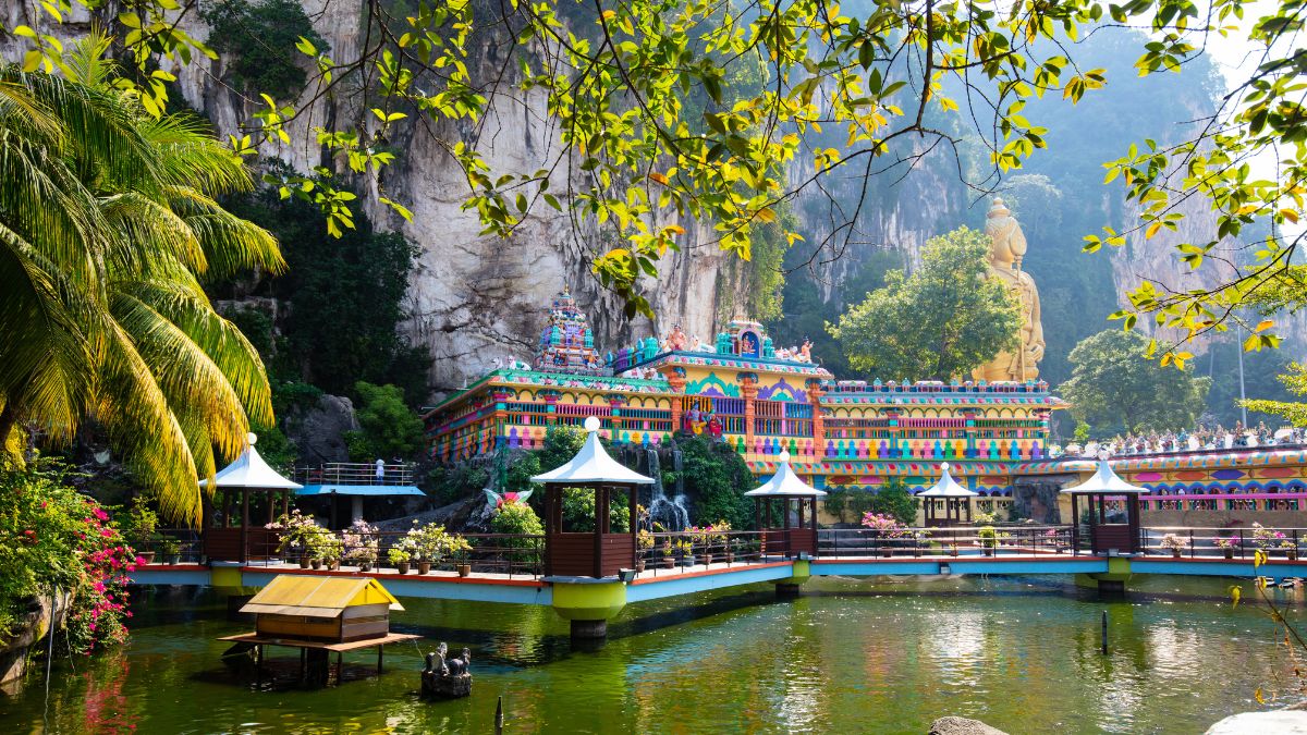 Entrance to Batu Caves complex