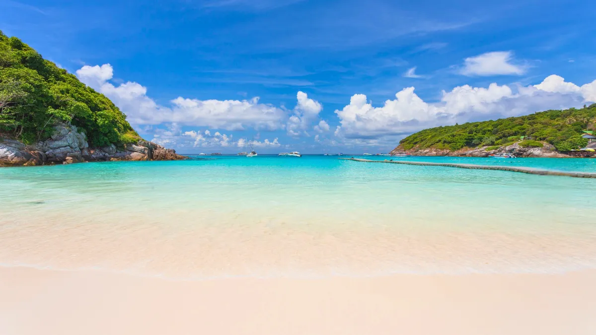 Batok Bay Koh Racha Yai