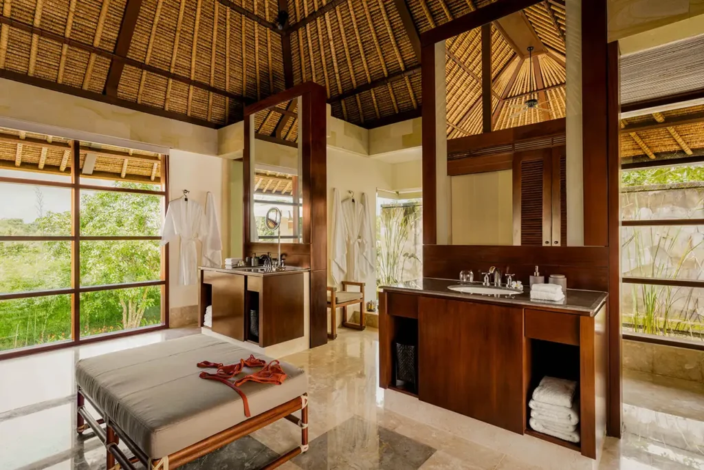 Courtyard Suite