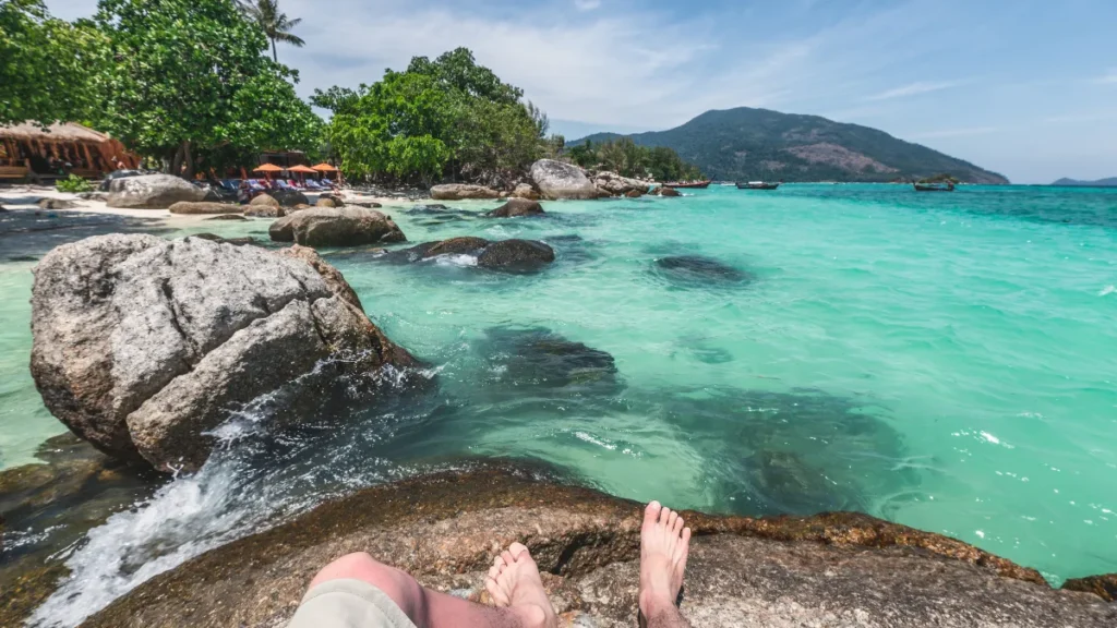 Relaxing by the ocean - Koh Lipe 4 day Itinerary