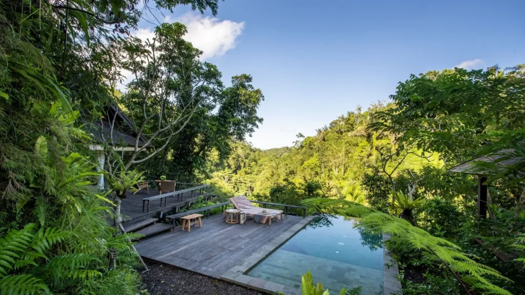 River Valley Pool Bale View