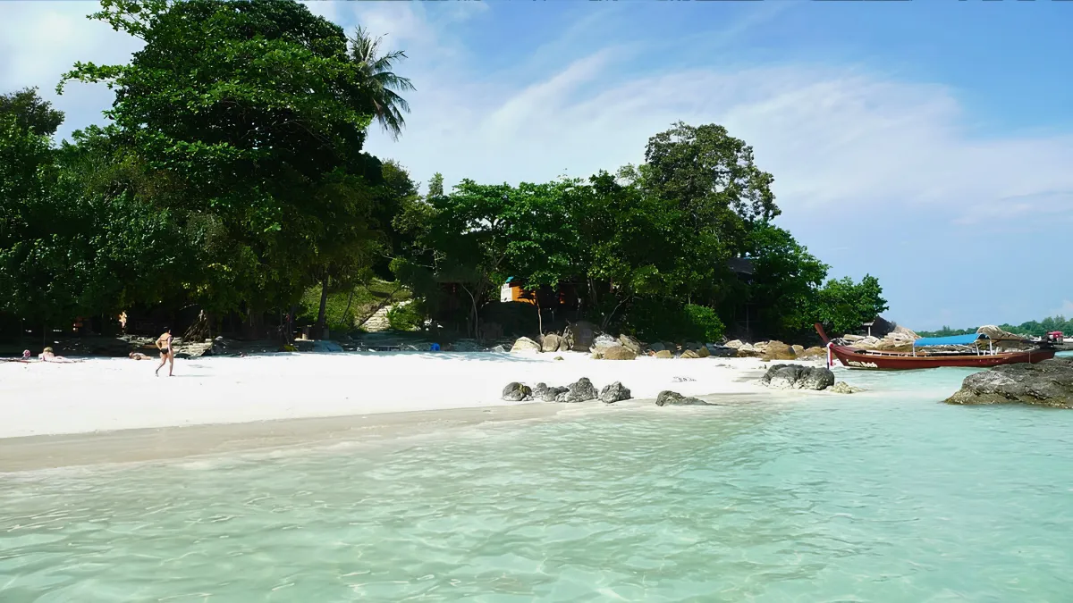 Sanom Beach - Koh Lipe 4 Day Itinerary