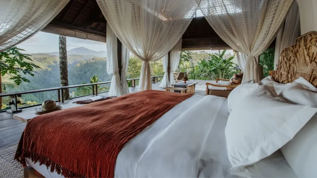 Seven Peaks Pool Bale Accommodation