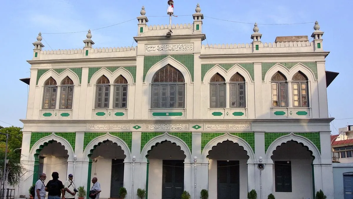Thousand Lights Mosque