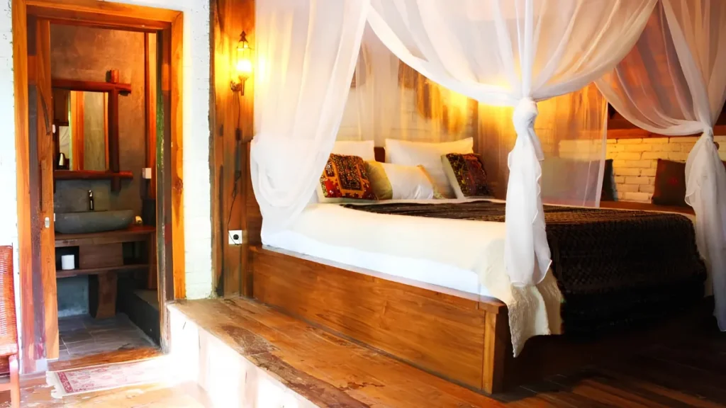 Ubuntu Eco Yoga Retreat Villa Bedroom