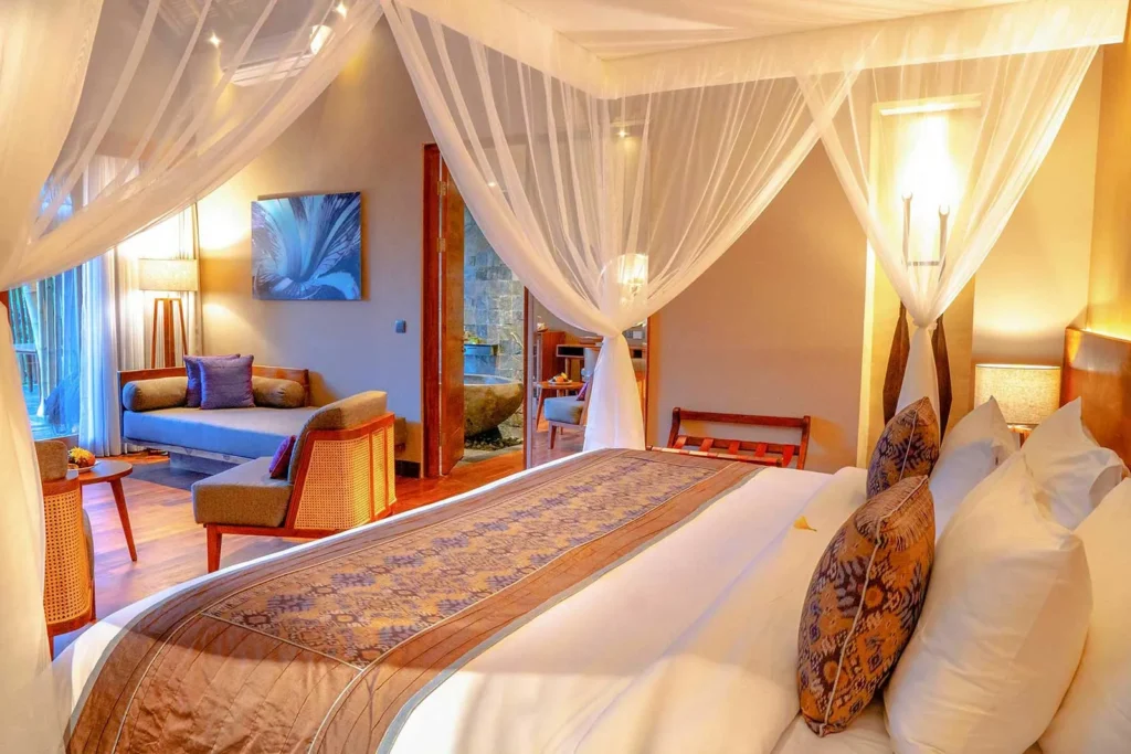 Water Garden Pool Suite