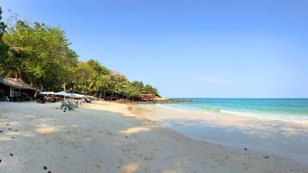 beach panorama of Koh Samed island Thailand