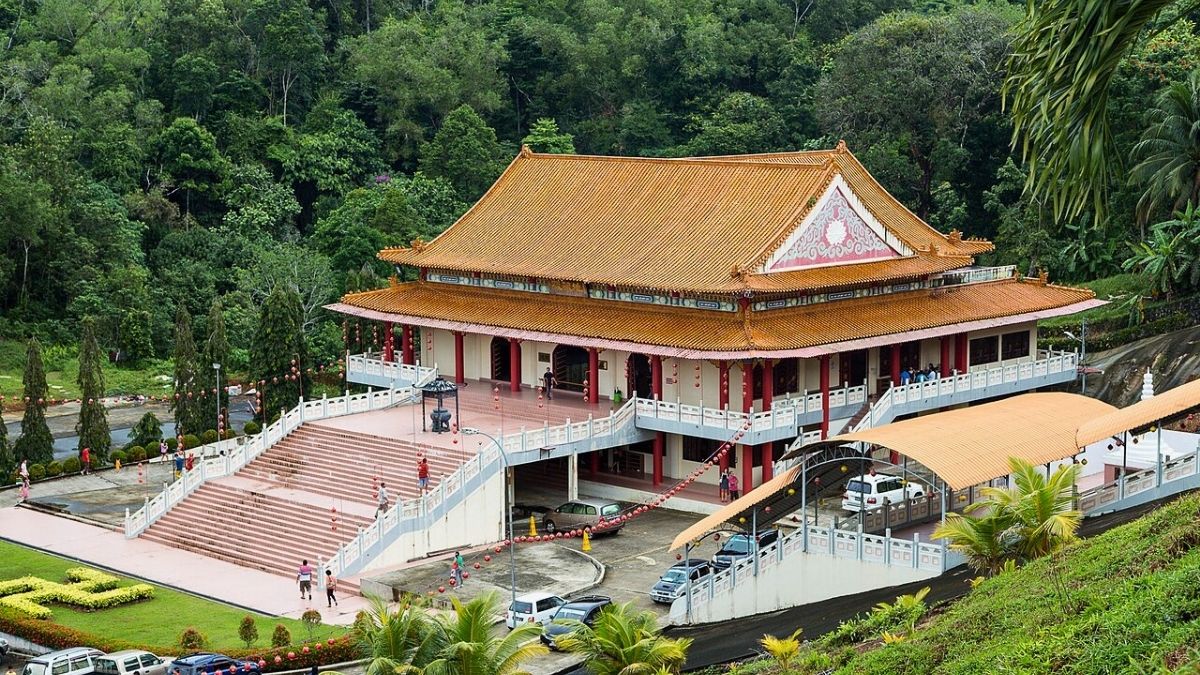 Puu Jih Shih Buddhist Temple on the hilltop of Tanah Merah in Sandakan, Sabah