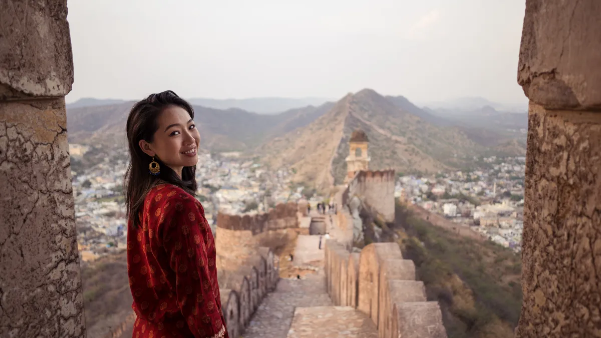 solo traveler to India at the Amber Fort