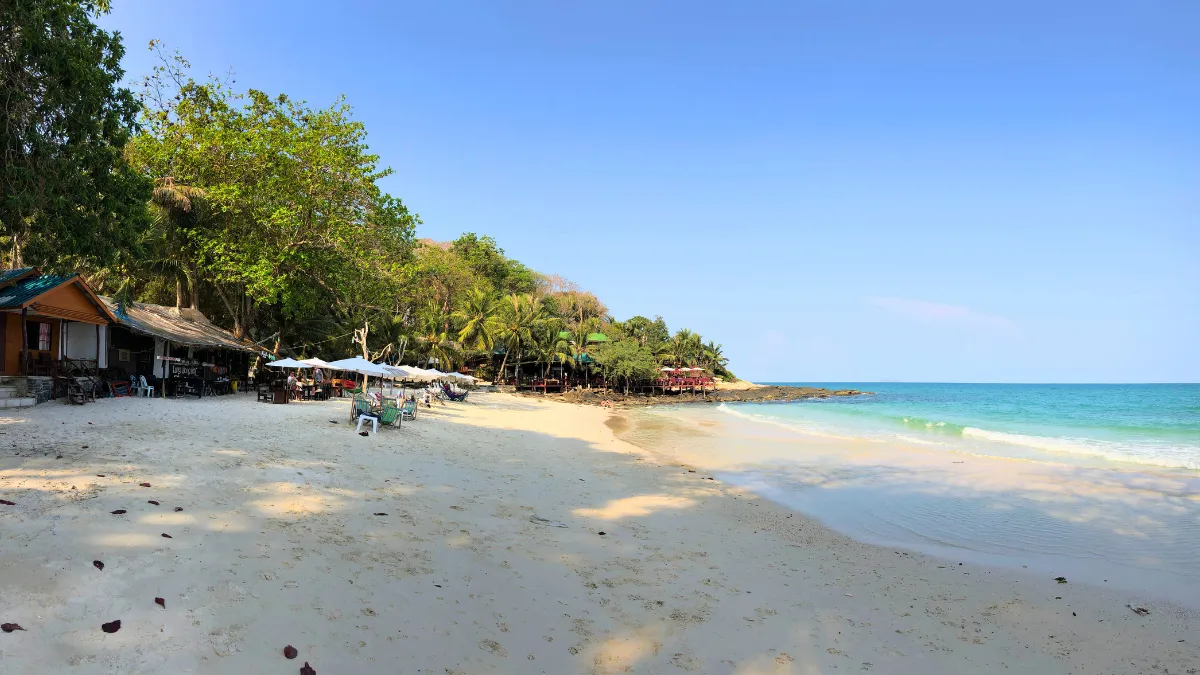 beach scene Koh Samet
