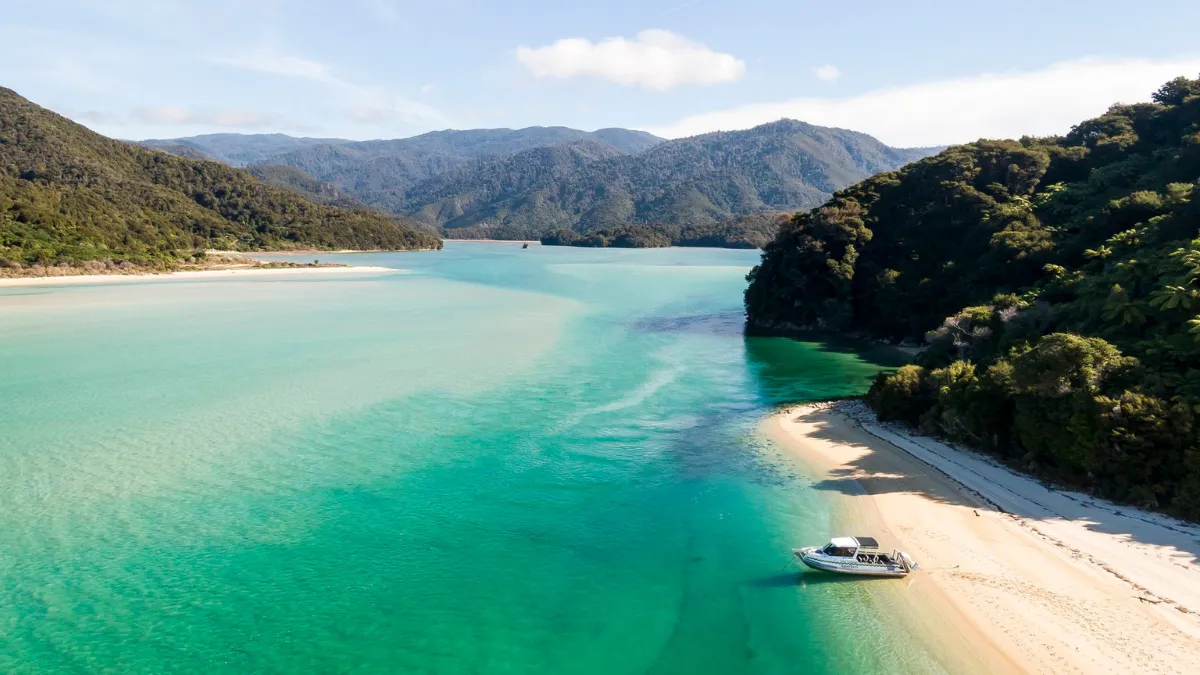 Awaroa Estuary Abel Tasman, Nelson Bays New Zealand