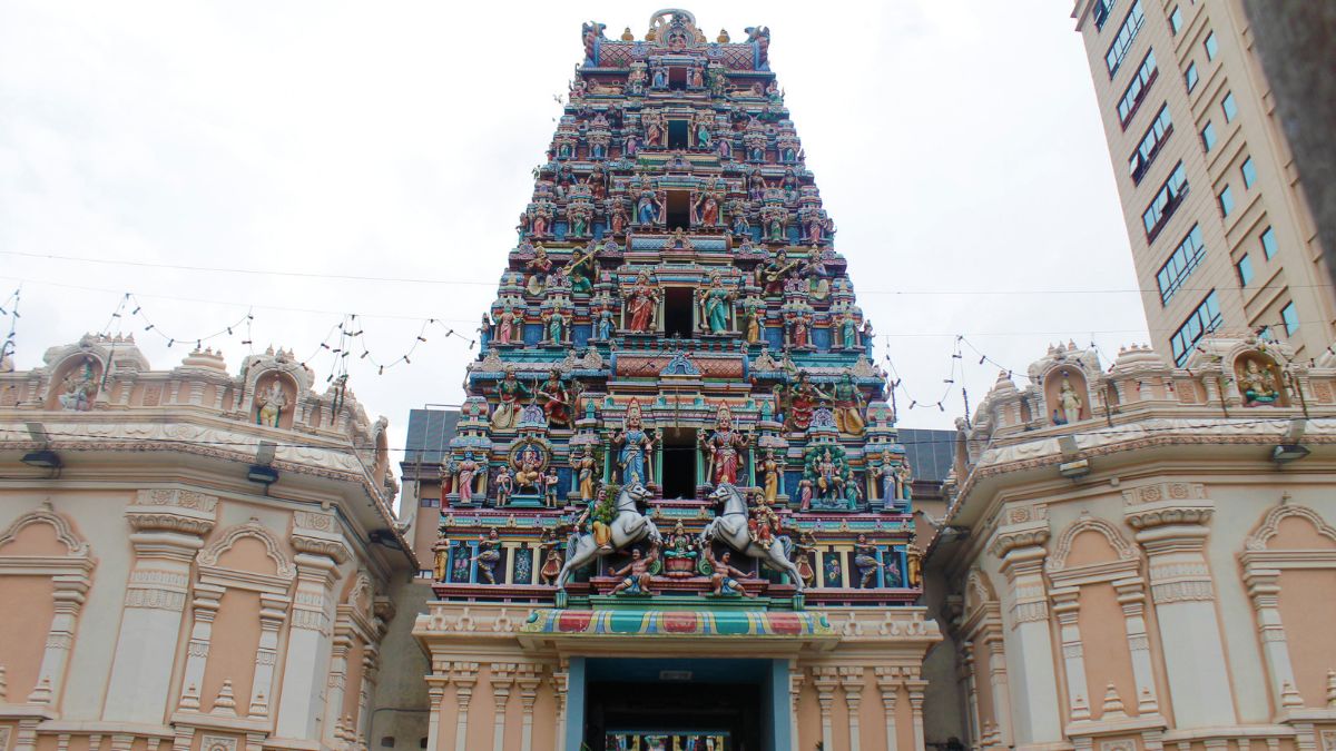 Sri Mahamariamman Temple - Kuala Lumpurs Top Sights and Landmarks