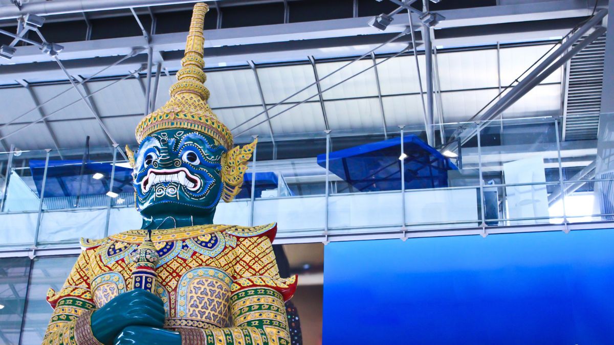 Thai deity statue in Suvarnabhumi airport arrivals